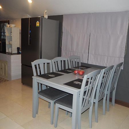 Beautiful 3 Bedroom Garden Villa ฉลอง ภายนอก รูปภาพ
