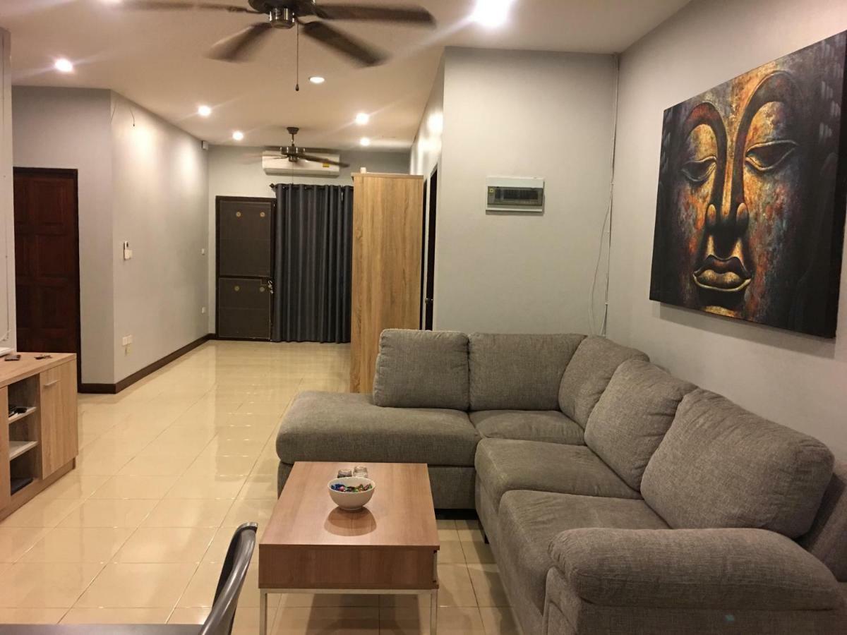 Beautiful 3 Bedroom Garden Villa ฉลอง ภายนอก รูปภาพ